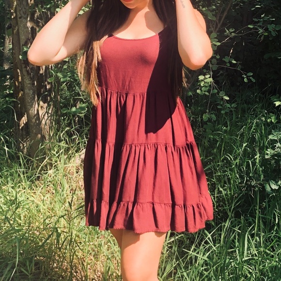 Brandy Melville Dress 🌸 Early 2010s Vibe Classic Burgundy Flowy Sundress - Picture 4 of 6